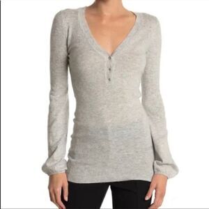 Vertigo Paris grey v neck Sweater.    Size. Sm
